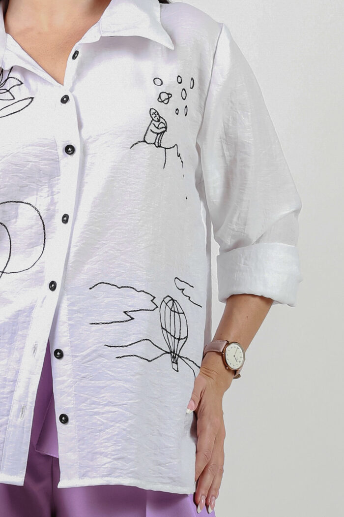 Close Up Of The Cotton Blend Shirt With Embroidery