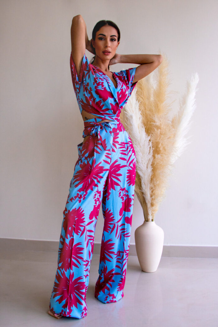 Woman Wearing Cotton Cropped Top With Cotton Trousers