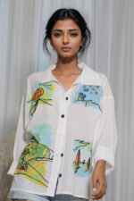 woman wearing cotton shirt